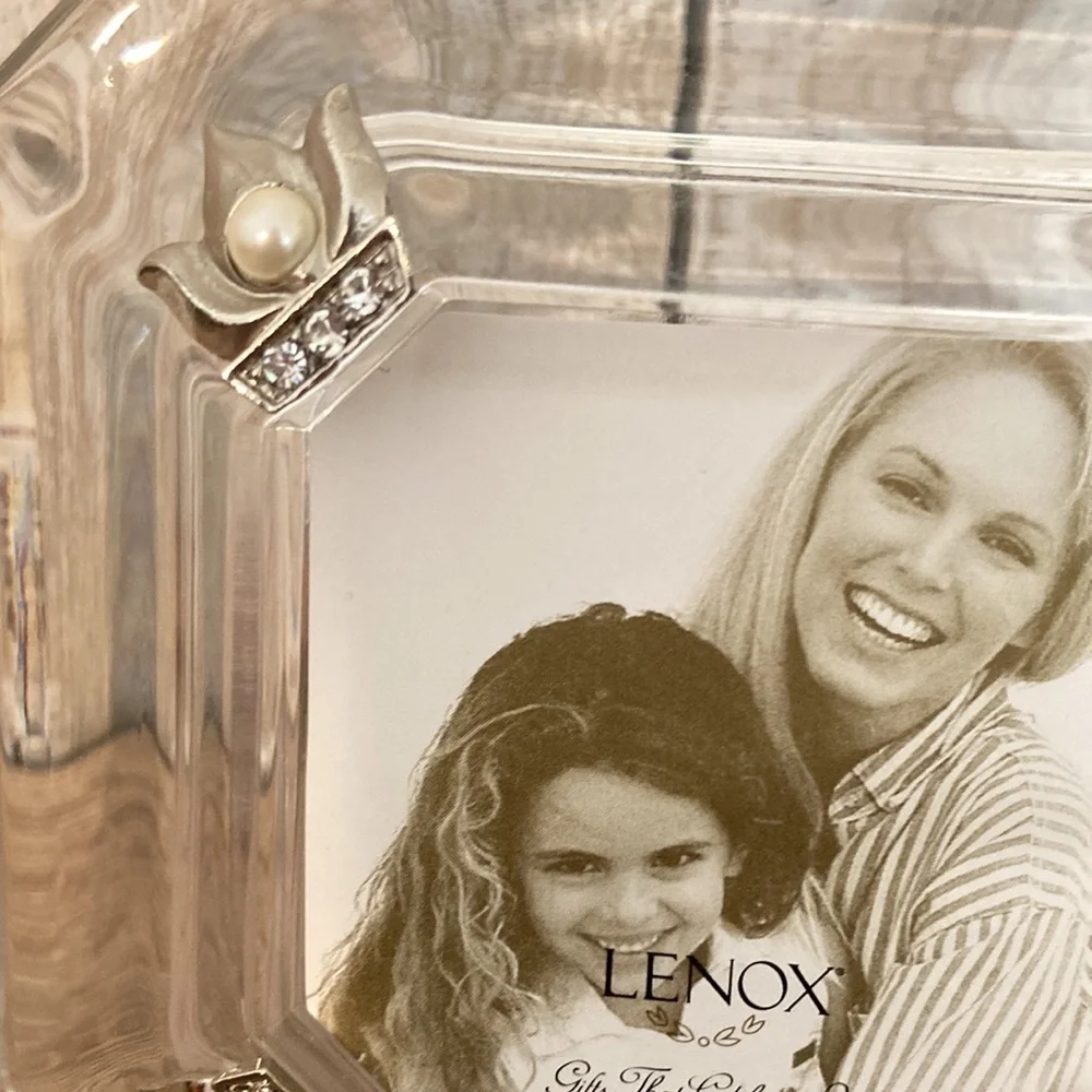 Lenox Faux Diamonds and Pearls Crystal Picture Frame